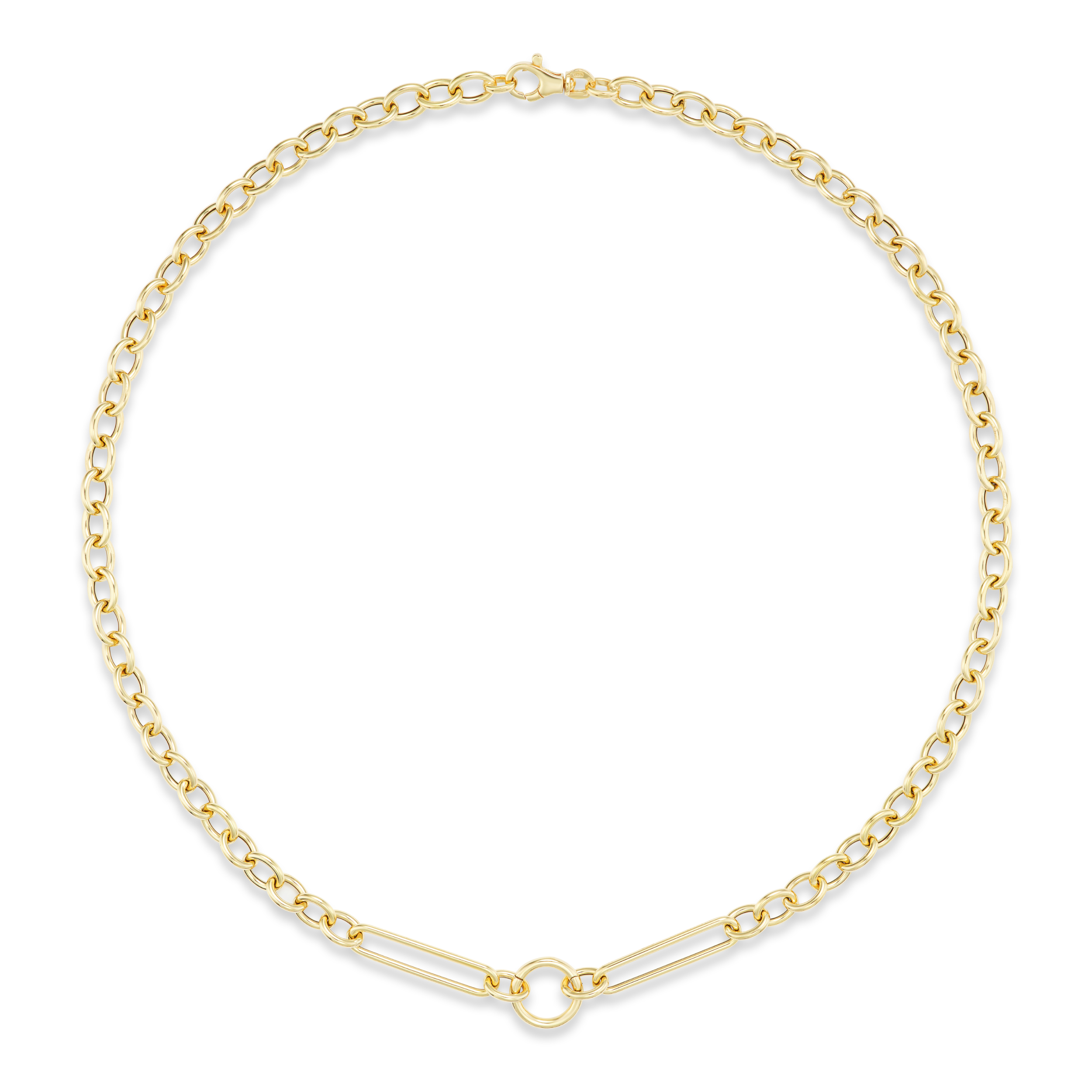 The 18k yellow gold ‘Olivia’ chain designed by Ana-Katarina with elongated links on either side of a larger circular link displayed in a circle on a white background.