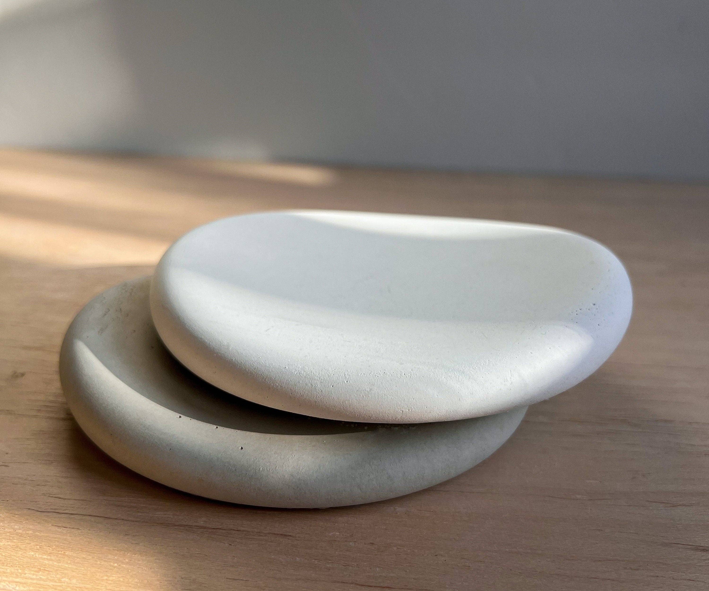 Pebble Tray, Asymmetrical Tray, Oblong Dish, Jewelry Display, Irregular Tray, Trinket Tray, Concrete Decor, Unique Tray, Minimalist, Chunky: White / Large - 7.75