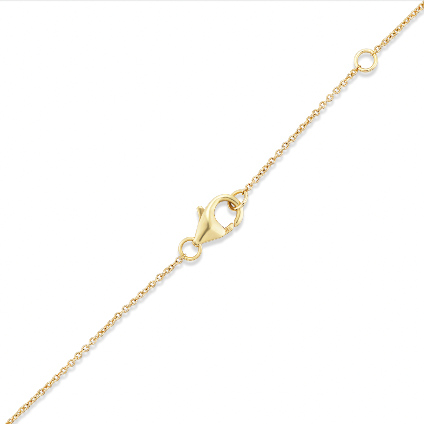 An 18k yellow gold clasp on the 18-inch cable chain for Ana-Katarina’s ‘Impeccable Words: Wisdom’ serpent charm necklace. 