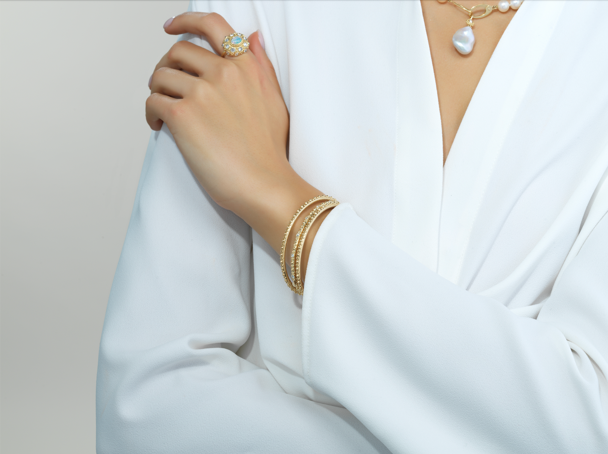 Adrina Loves a Bangle – 18K Yellow Gold