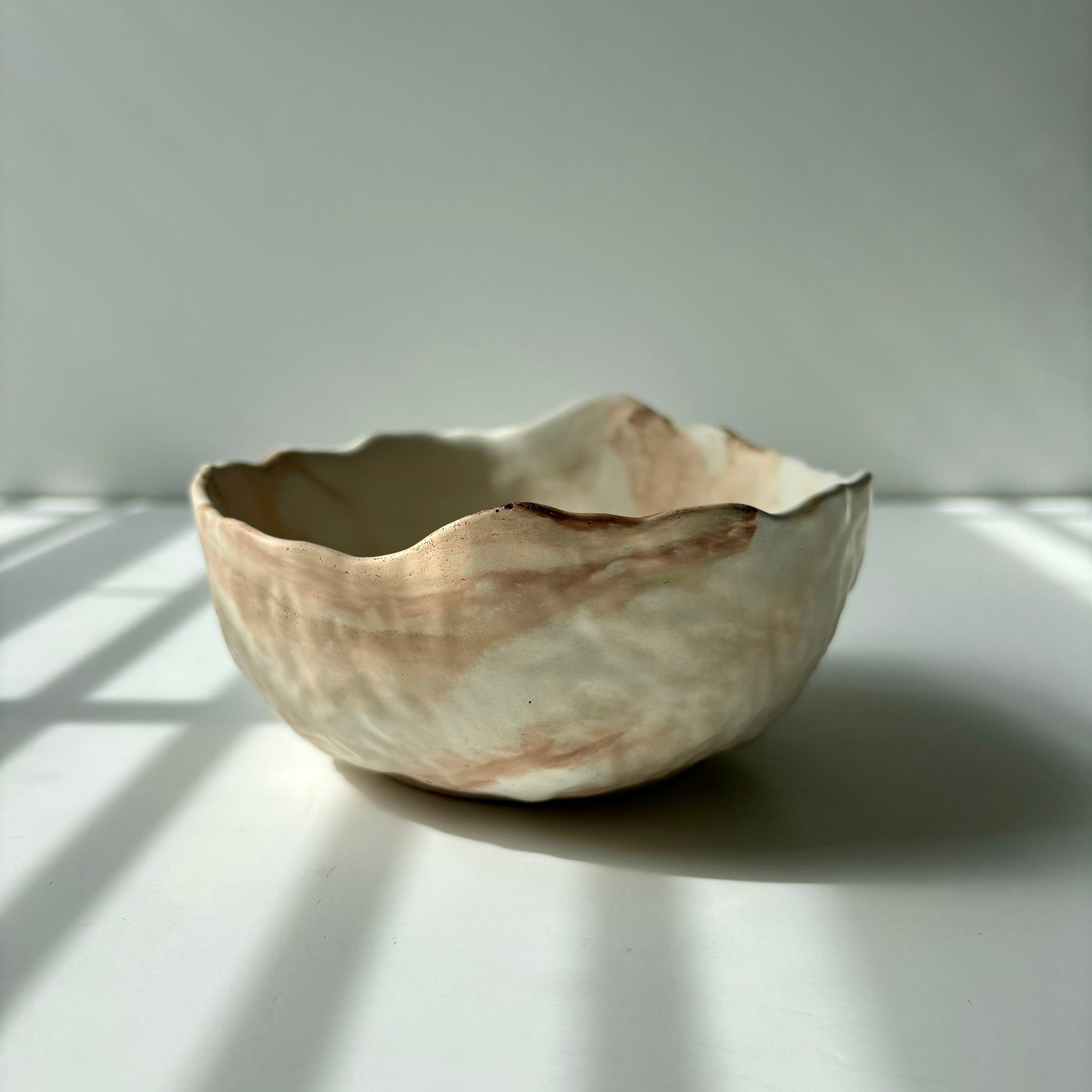 Daso Textured Bowl: Black Fusion Marble