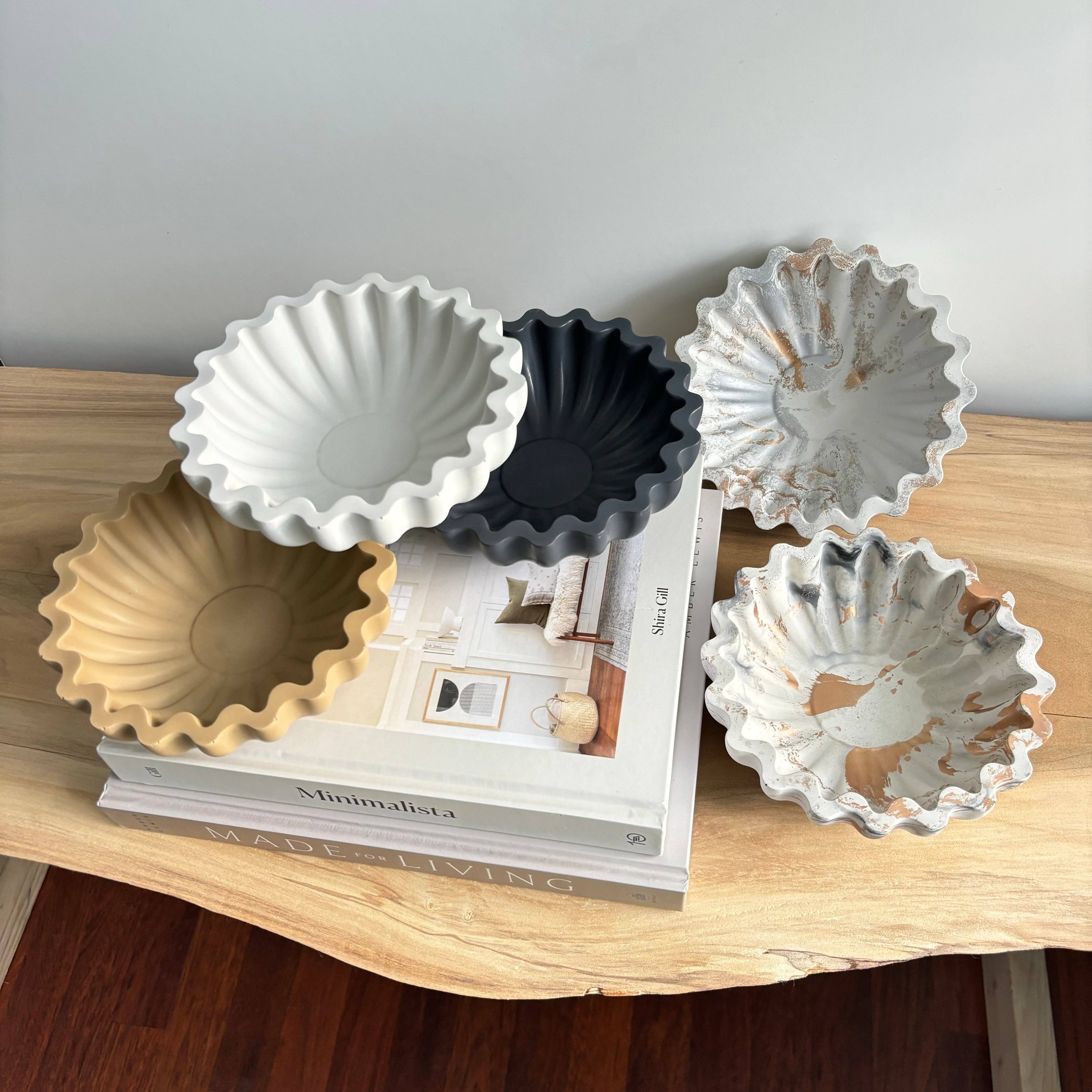 Kyma - Ruffle Bowl | Scallop Bowl | Ripple Bowl : Black Fusion Marble
